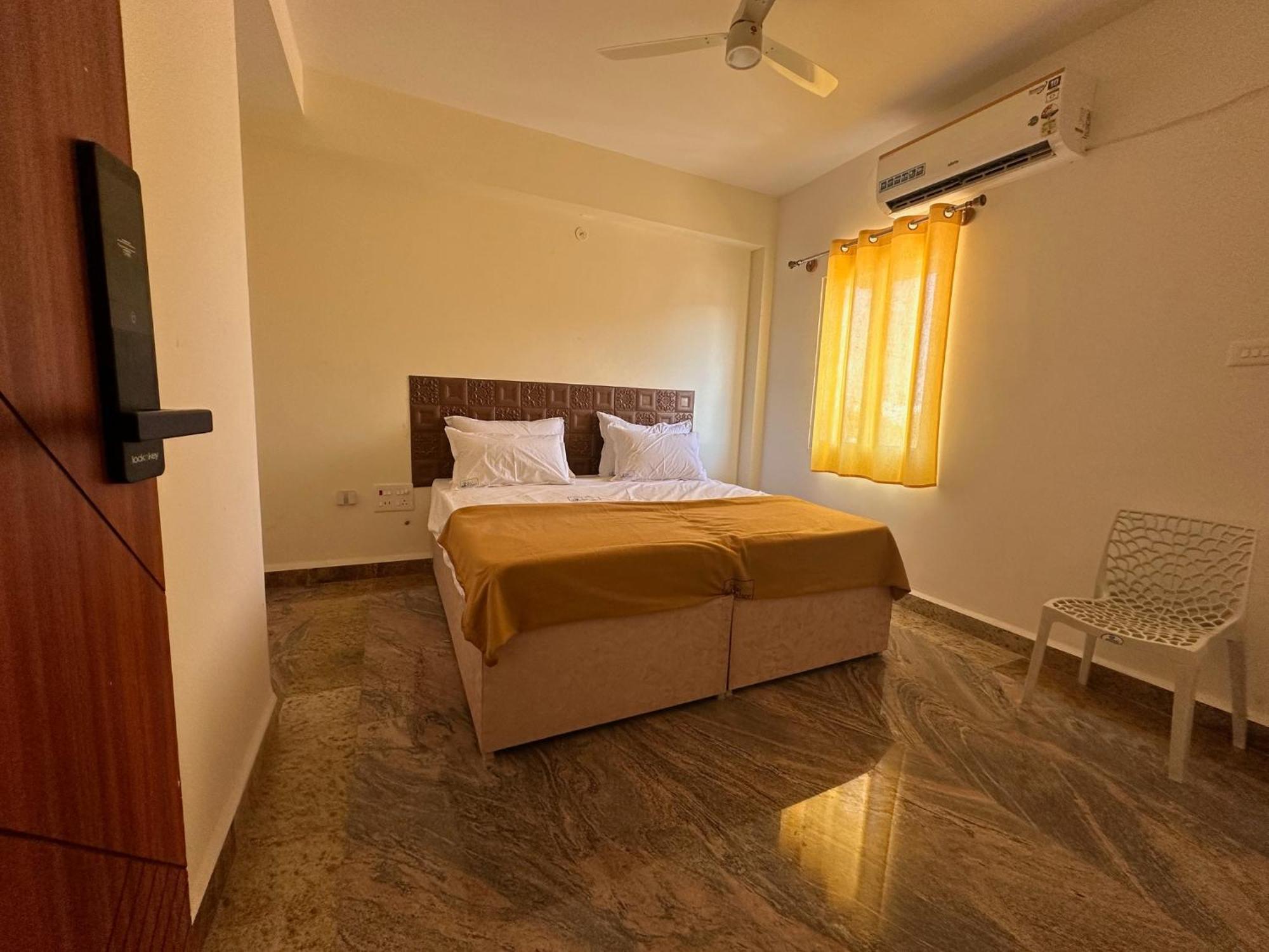 Mps Sai Palace Tiruvannámalaj Kültér fotó
